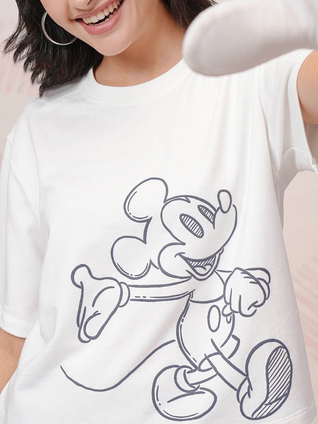 Tokyo Talkies White Disney Mickey Mouse Printed Round Neck T Shirt & Jogger