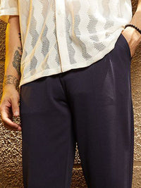 Campus Sutra Men Relaxed Fit Mid Rise Comfort Trousers