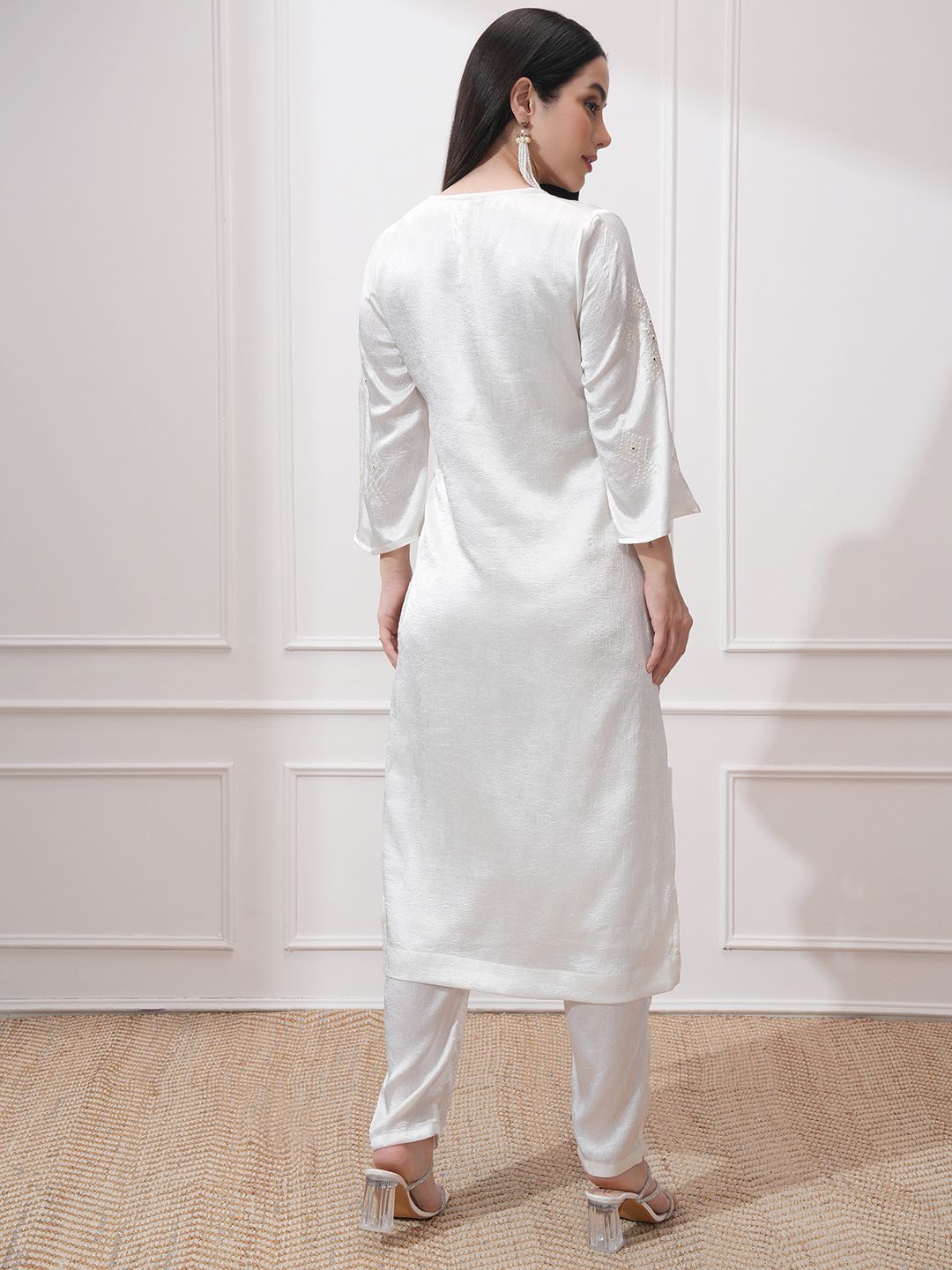 Vishudh Women Ethnic Motifs Embroidered Regular Kurta with Trousers