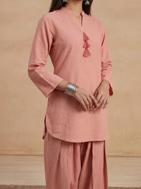 House of Chikankari Women Regular Chikankari Kurta with Trousers