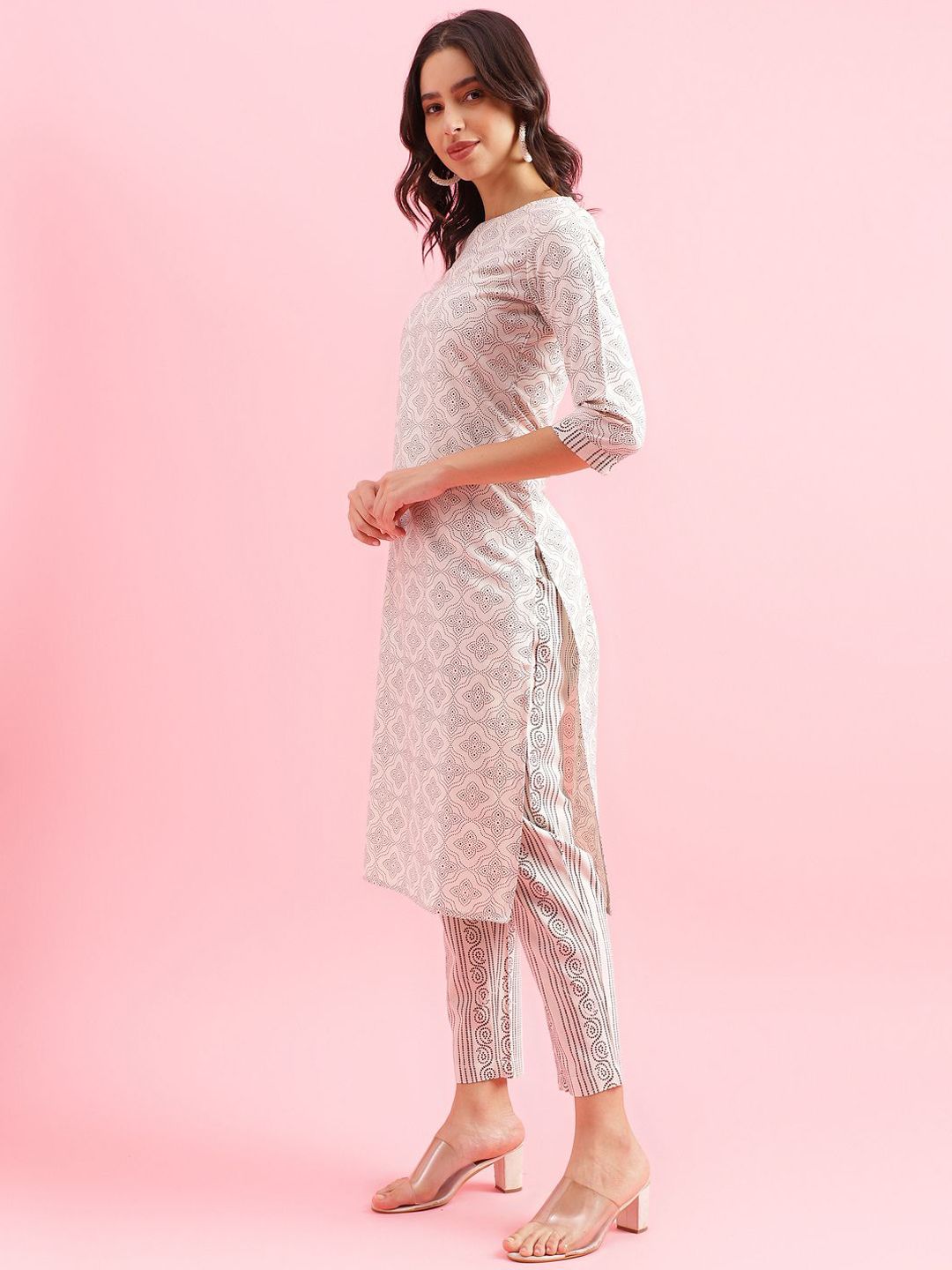 KALINI Floral Printed Round Neck Three Quarter Sleeves Straight Kurta With Trousers