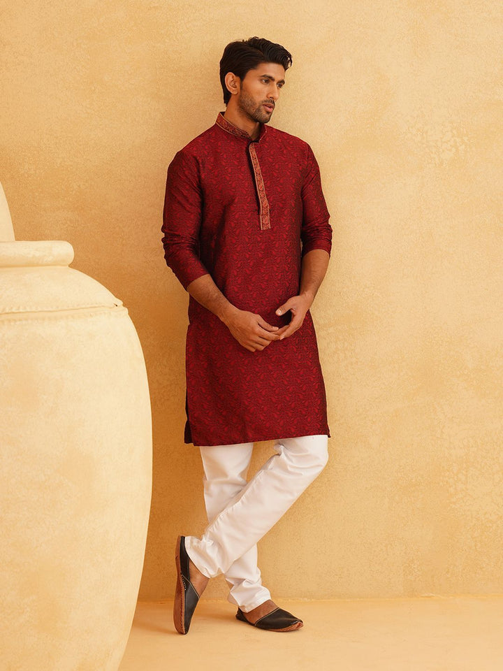 SOJANYA Woven Design Embroidered Band Collar Kurta With Churidar