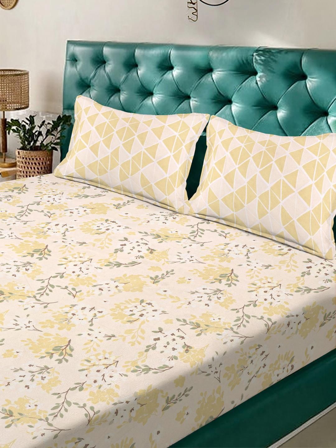 KLOTTHE Yellow Floral 300 TC King Bedsheet with 2 Pillow Covers