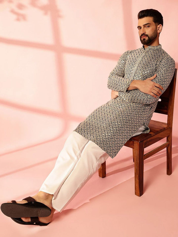Anouk Kolar Mandarin Sulam Geometrik Labuci Kapas Kurta Lurus