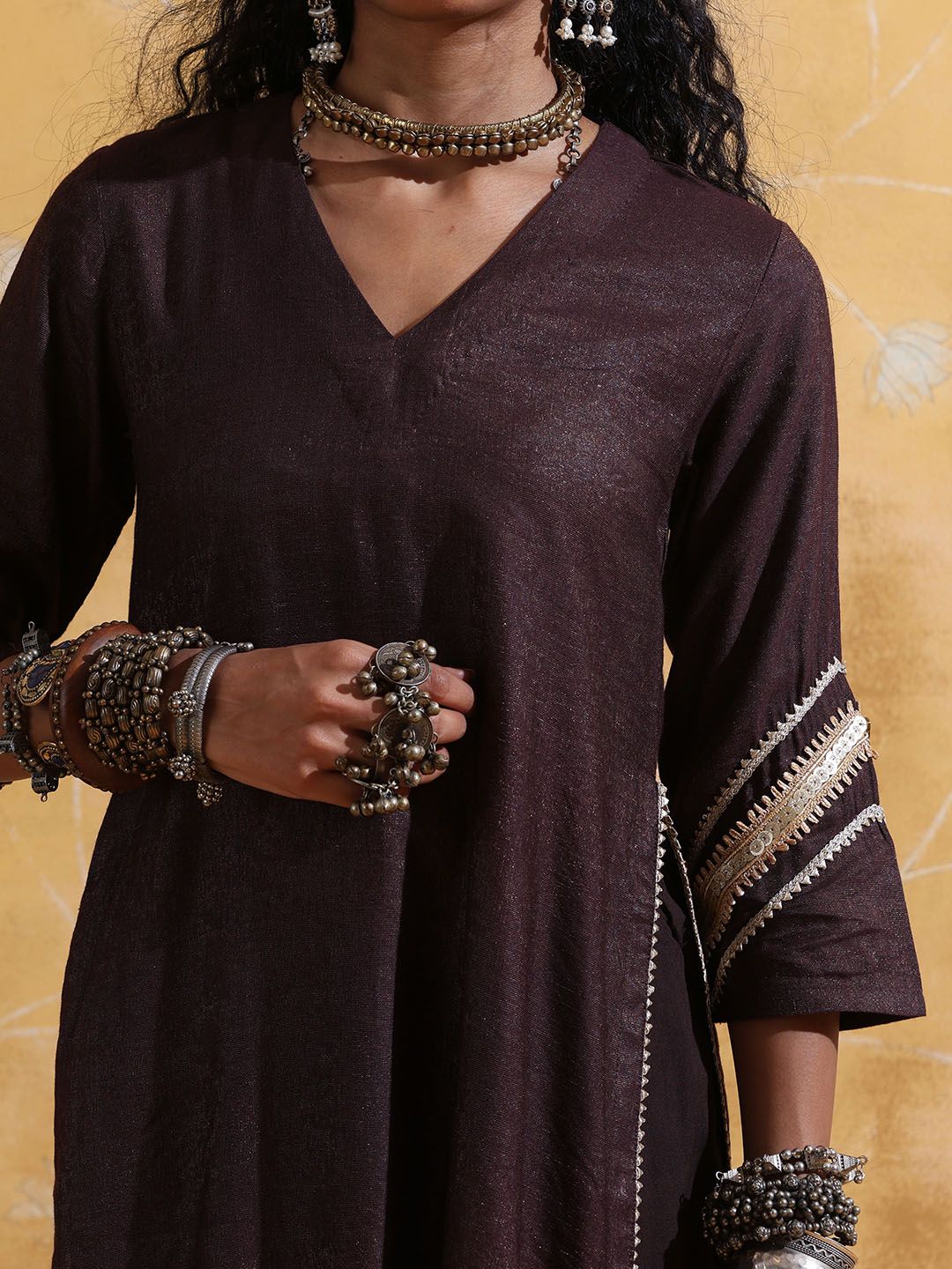 trueBrowns V-Neck High-Slit Gotta Patti Straight Kurta With Trouser