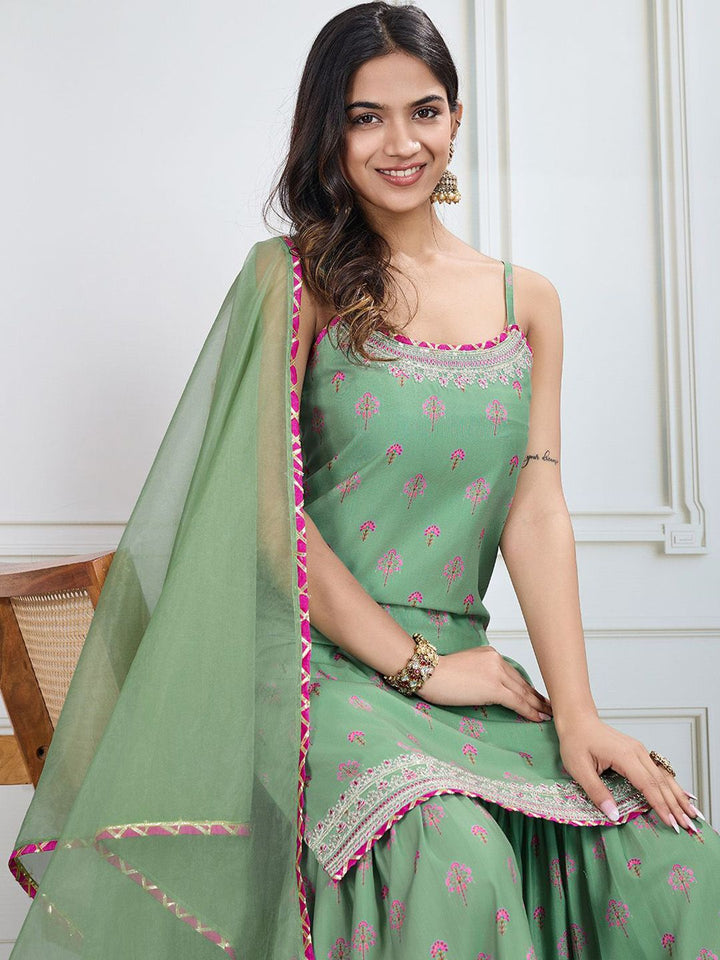 House of Pataudi Printed Kurti Sharara With Dupatta