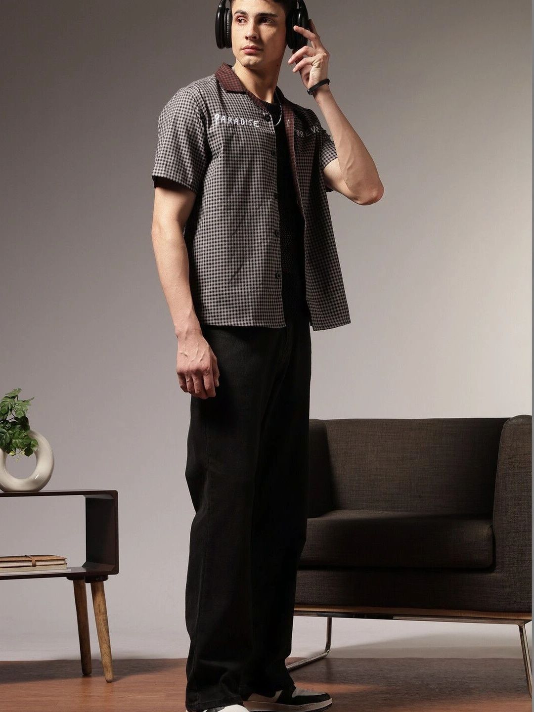 Eszett Checked Spread Collar Cotton Casual Shirt