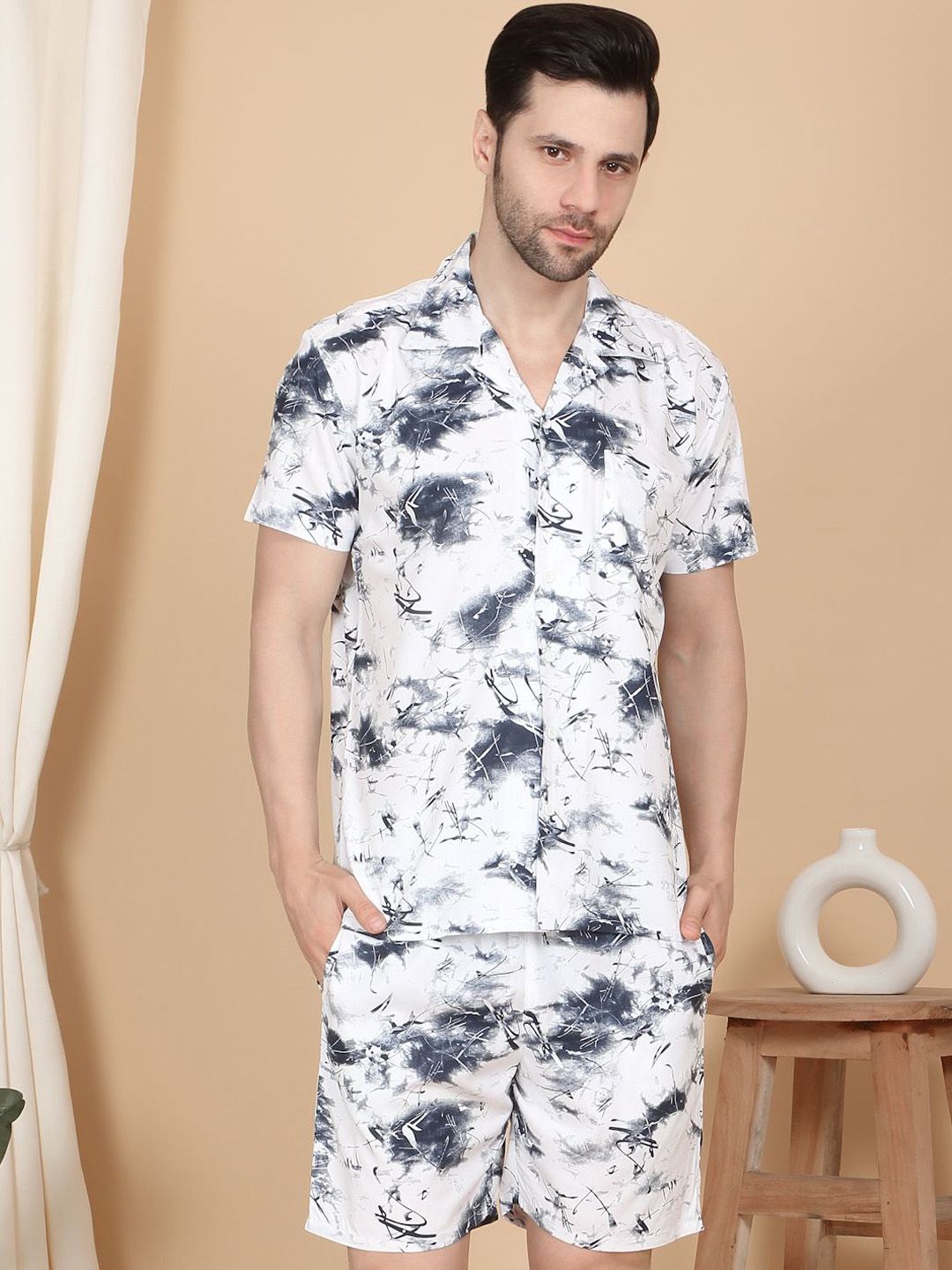 Sweet Dreams Men Printed Night suit