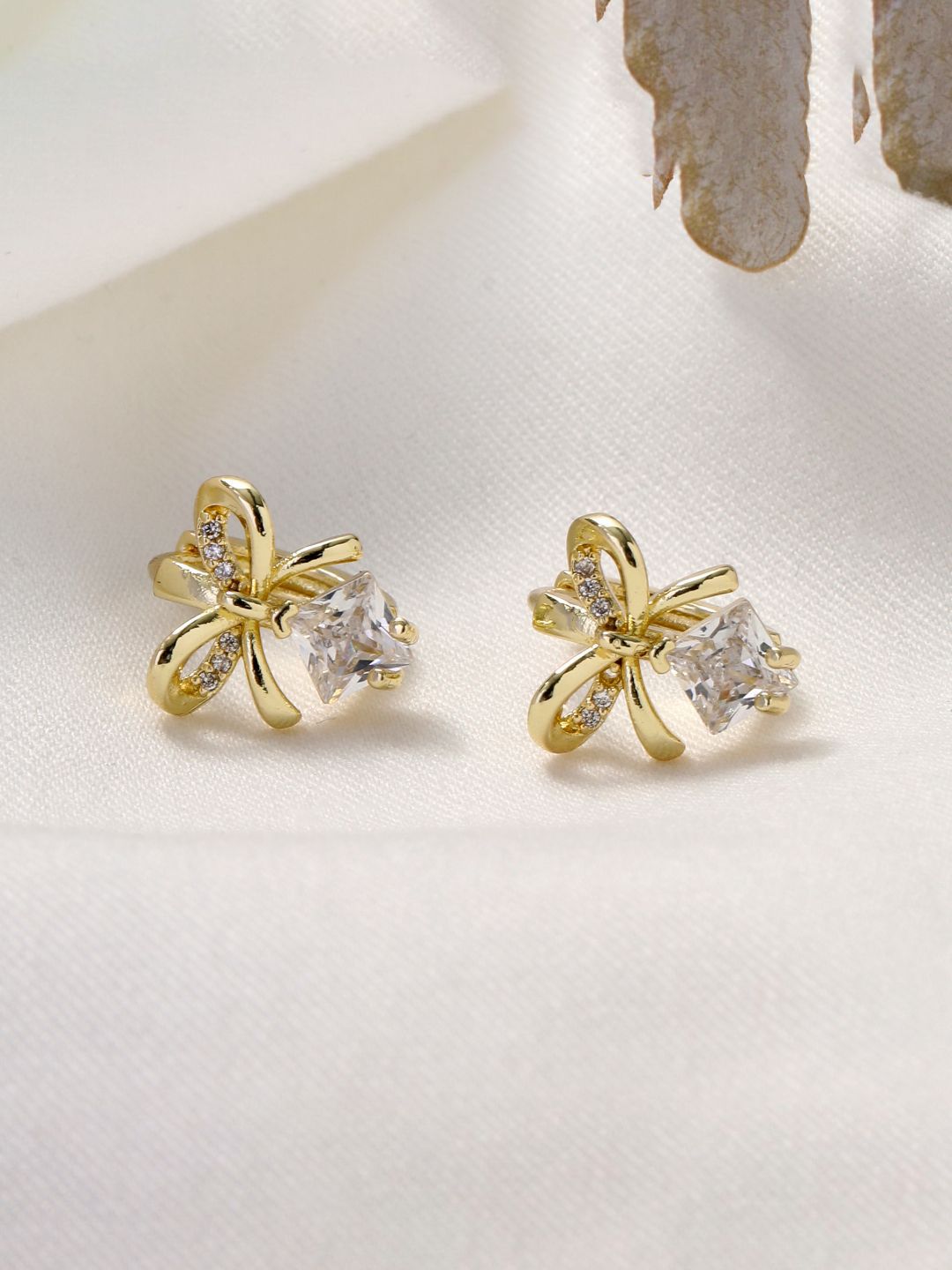 SALTY Gold-Plated Contemporary Artificial Stone Studded Studs Earrings