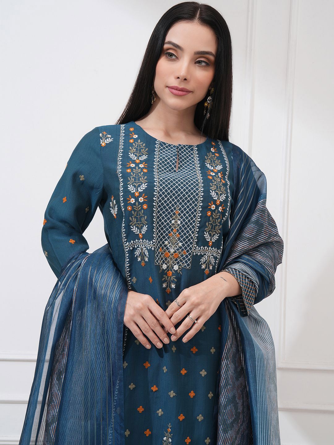 Vishudh Floral Embroidered Thread Work Straight Kurta With Trouser And Dupatta