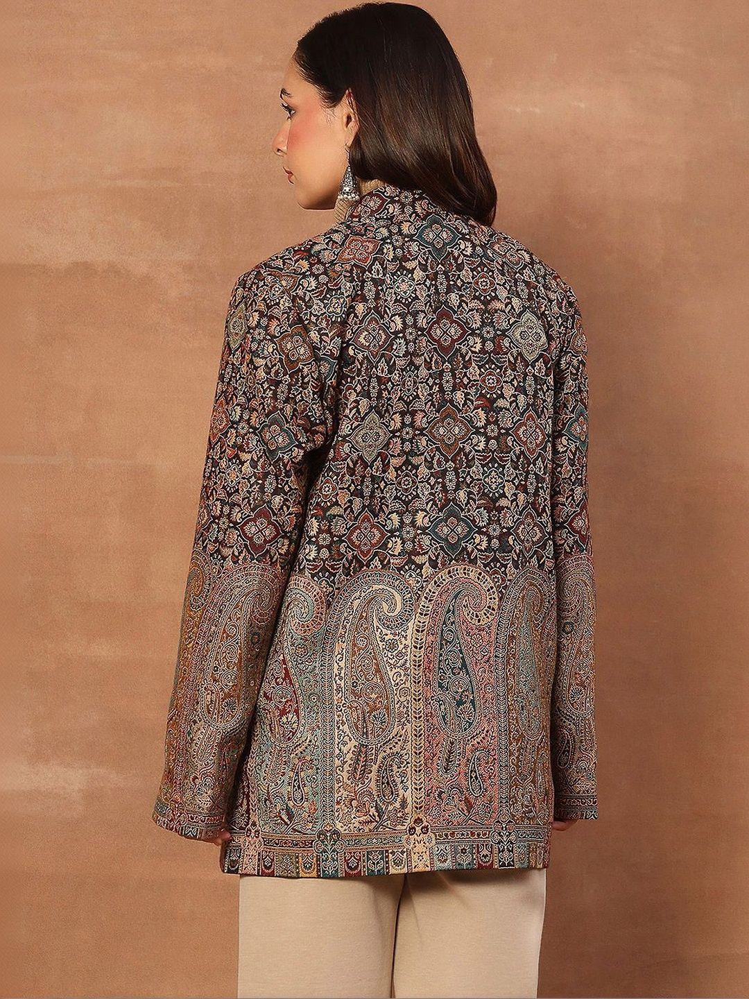 House of Chikankari Women Tailored Jaket Woolen