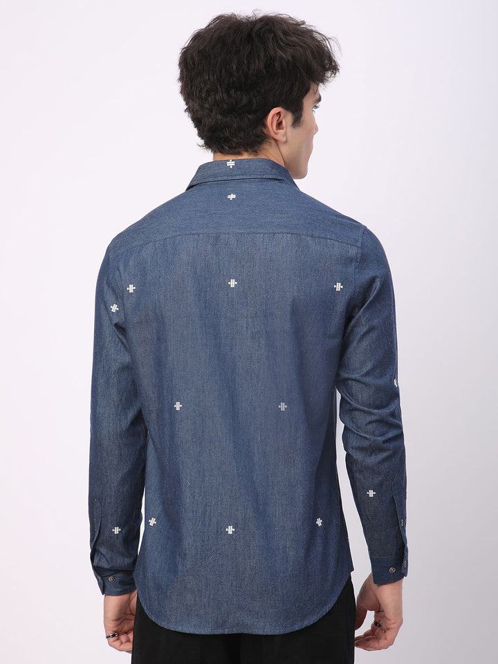 VASTRADO Men Classic Spread Collar Solid Cotton Slim Fit Casual Shirt