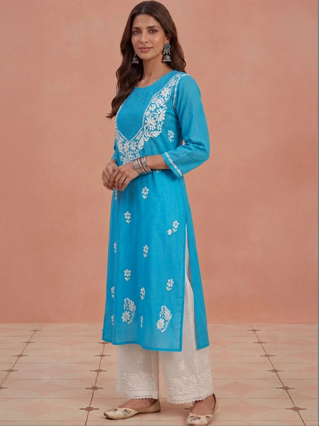House of Chikankari Women Embroidered Chikankari Kurta