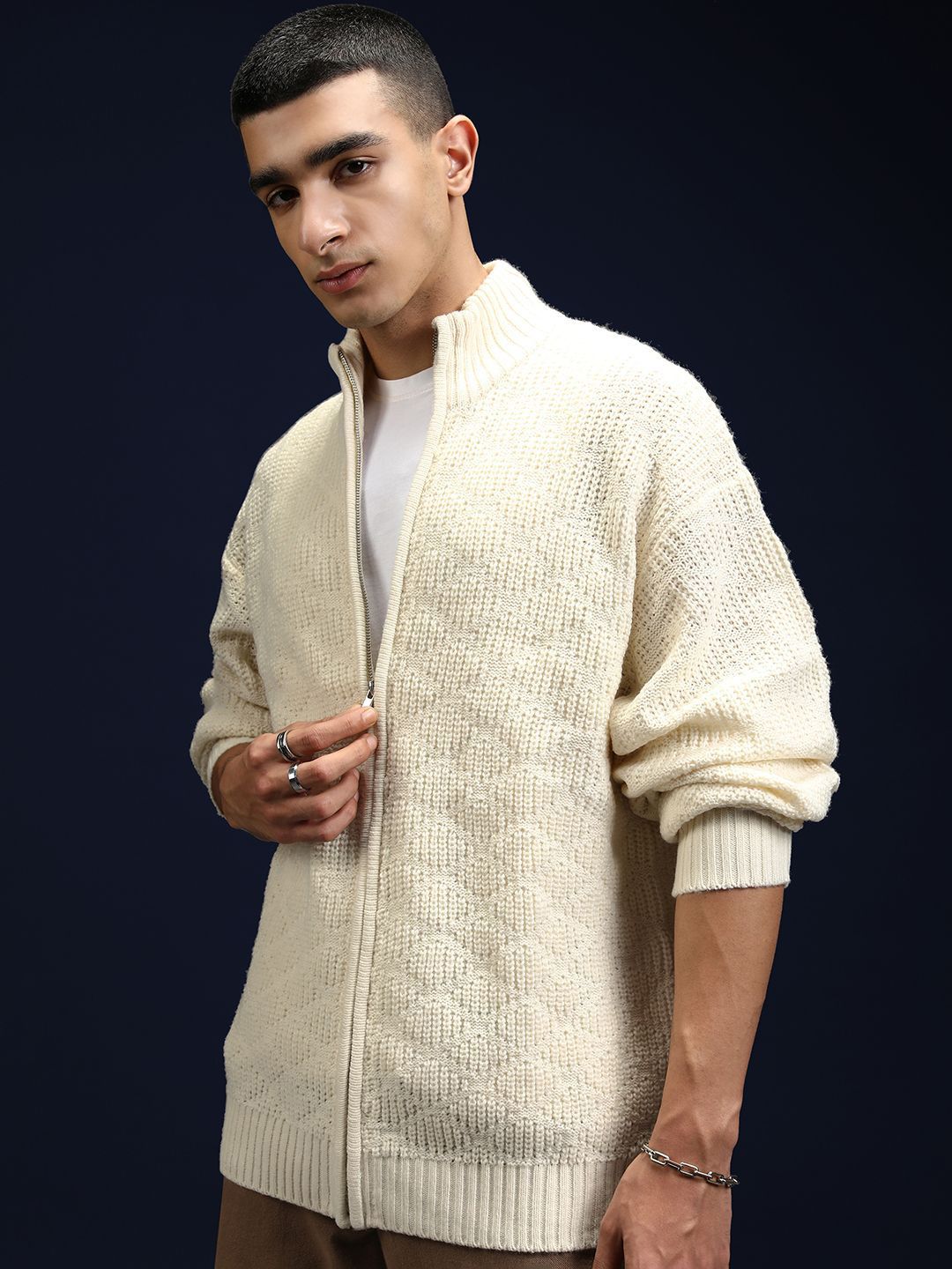 HIGHLANDER Men Cable Knit with Zip Detail Detail