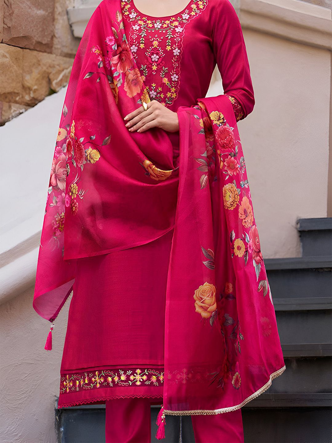 Varanga Floral Yoke Design Thread Work Straight Kurta With Trouser And Dupatta