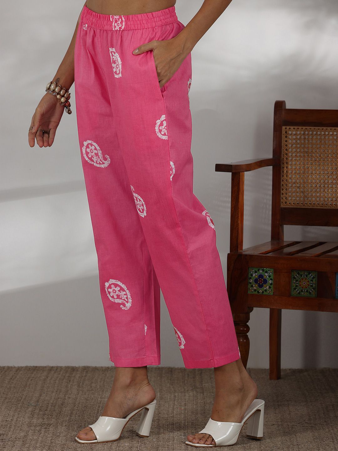 Libas Paisley Printed Regular Thread Work Pure Cotton Kurta With Trousers With Dupatta