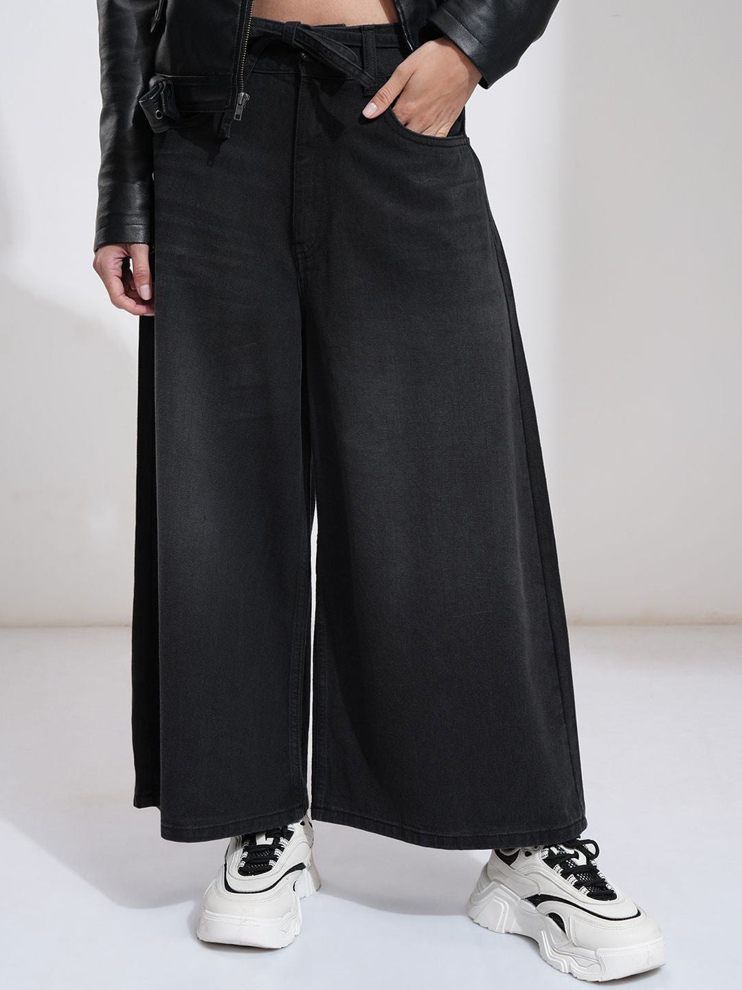 Tokyo Talkies Women High Rise Belted Culotte Fit Jeans