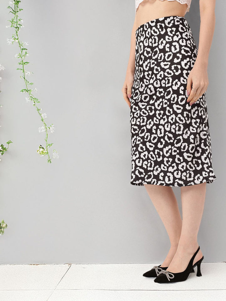 DressBerry Spotted Clawdia A-Line Midi Skirt