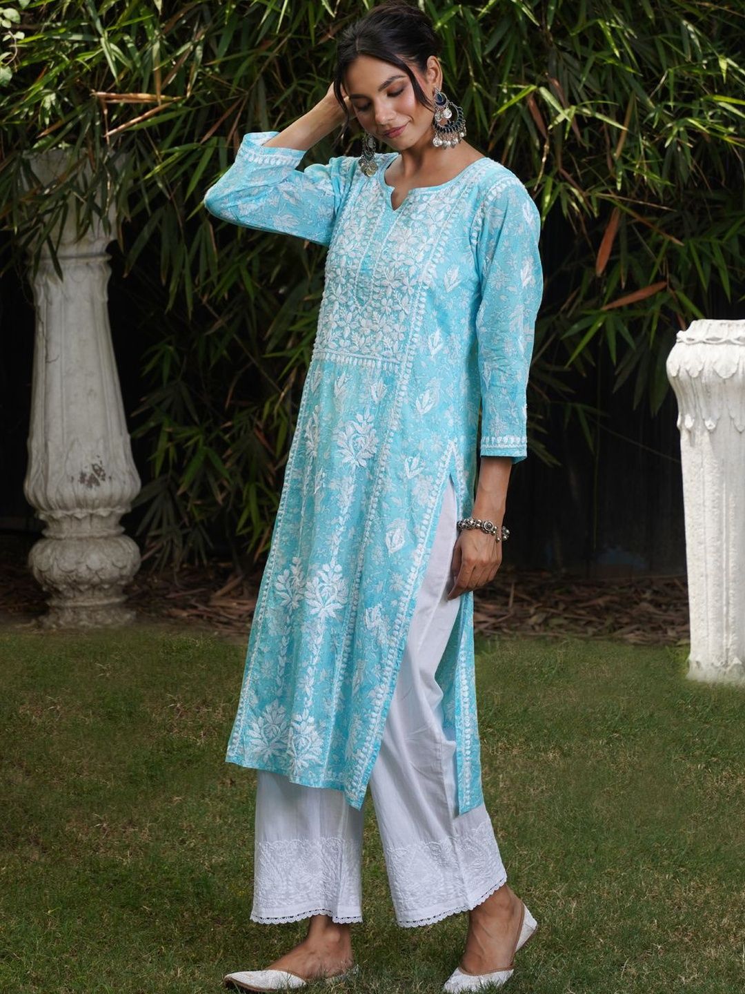 House of Chikankari Women Embroidered Chikankari Indie Prints Kurta