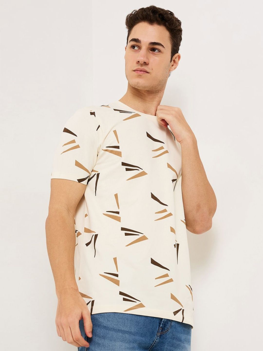 SPYKAR Men Conversational Printed Round Neck Cotton Slim Fit T-shirt