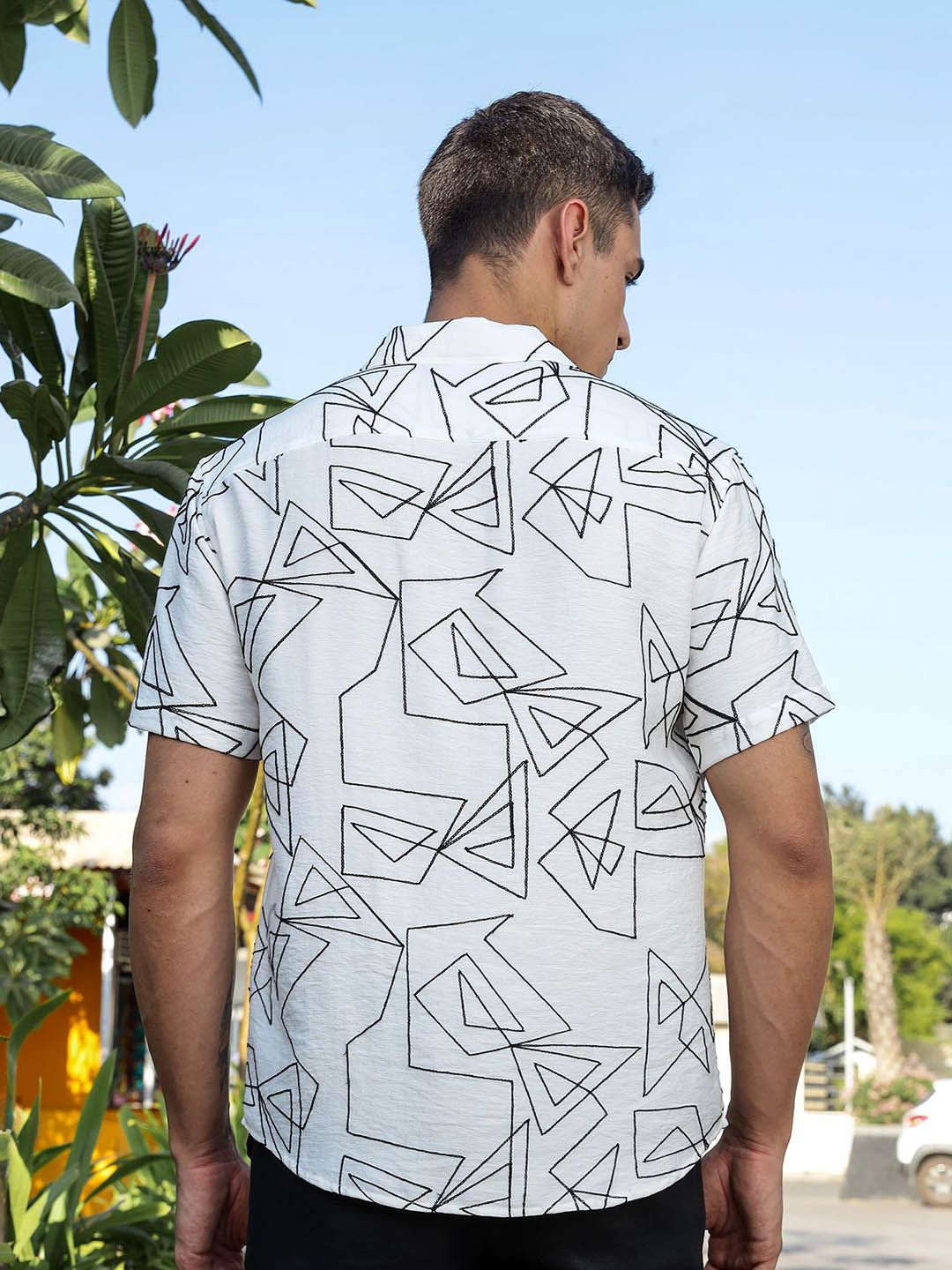 Thomas Scott Men Premium Fit Geometric Printed Spread Collar Casual Shirt