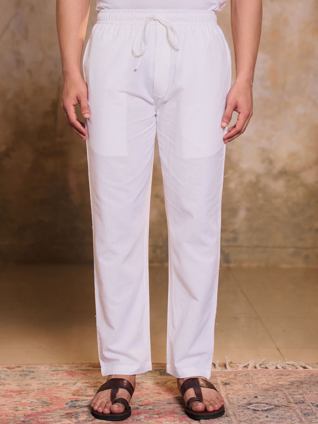 House of Chikankari Men White Cotton Solid Pyjama