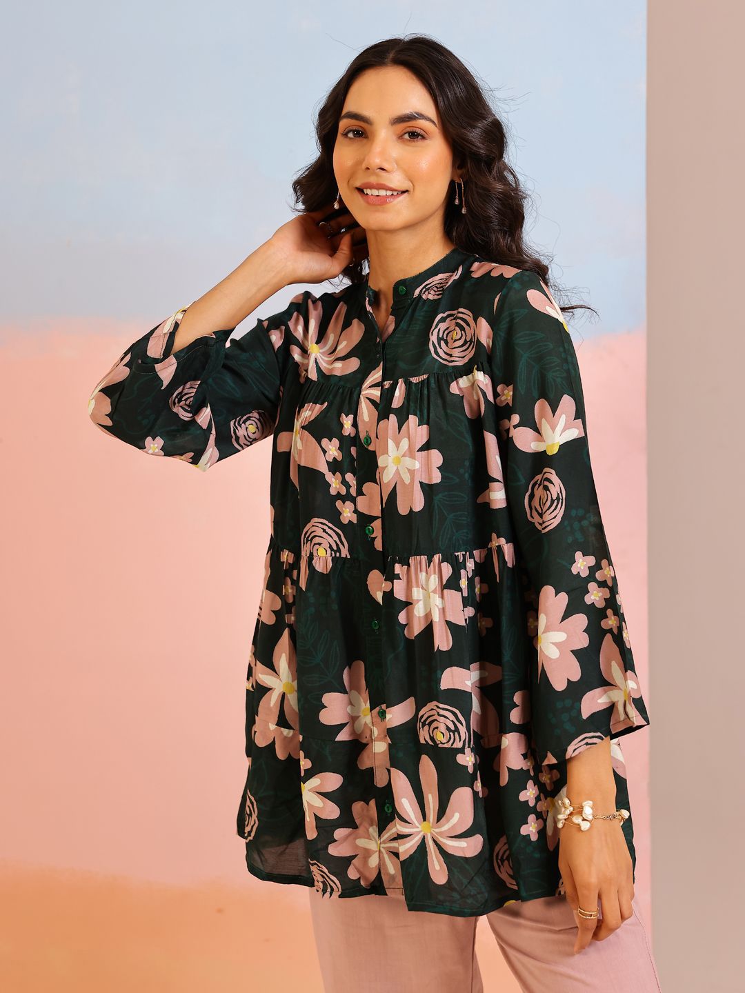 SANSKRUTIHOMES Women Green Mandarin Collar Silk Blend Printed Co-Ords Set