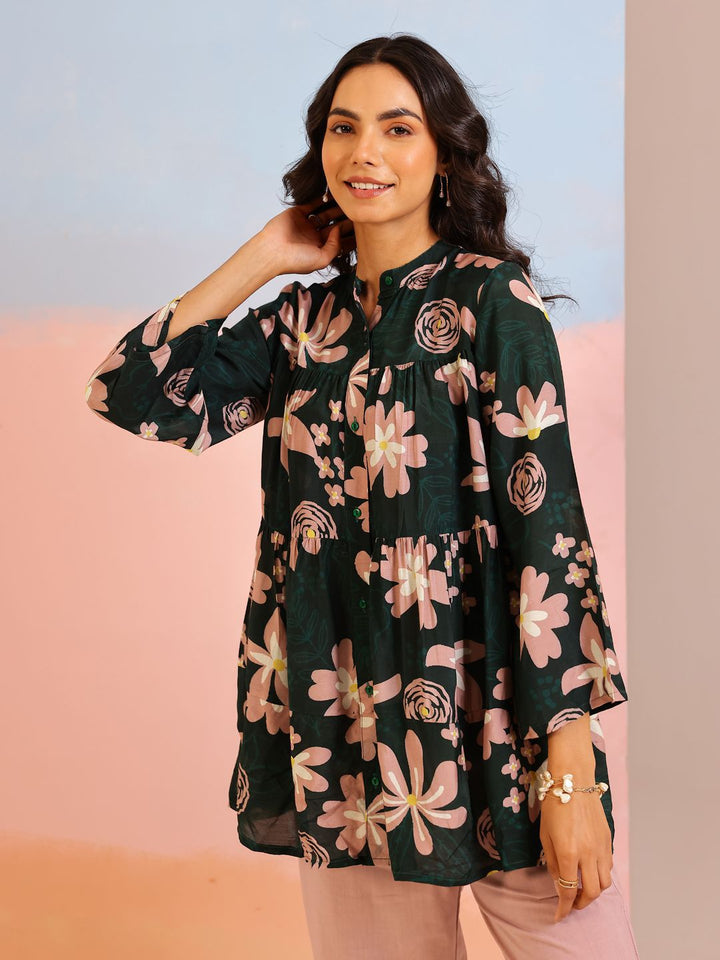 SANSKRUTIHOMES Women Green Mandarin Collar Silk Blend Printed Co-Ords Set