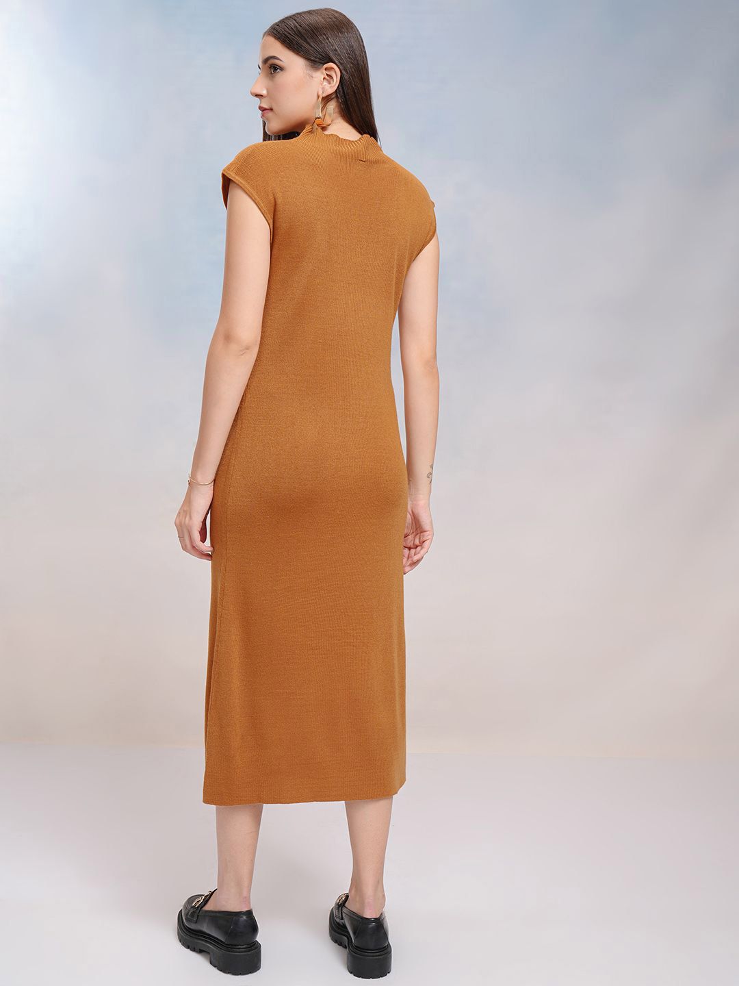 CHIC BY TOKYO TALKIES Bodycon Midi Dress