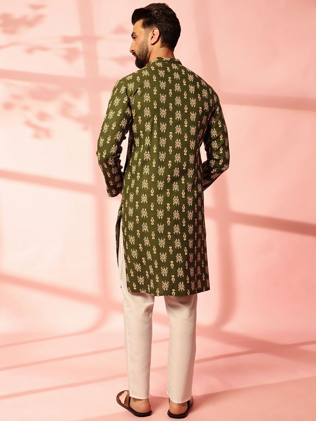 Anouk Men Paisley Printed Regular Kurta with Pyjamas