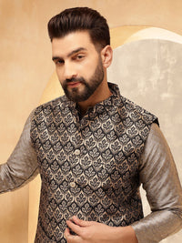 Anouk Grey Embroidered Mandarin Collar Jacquard Silk Kurta With Pyjama And Nehru Jacket