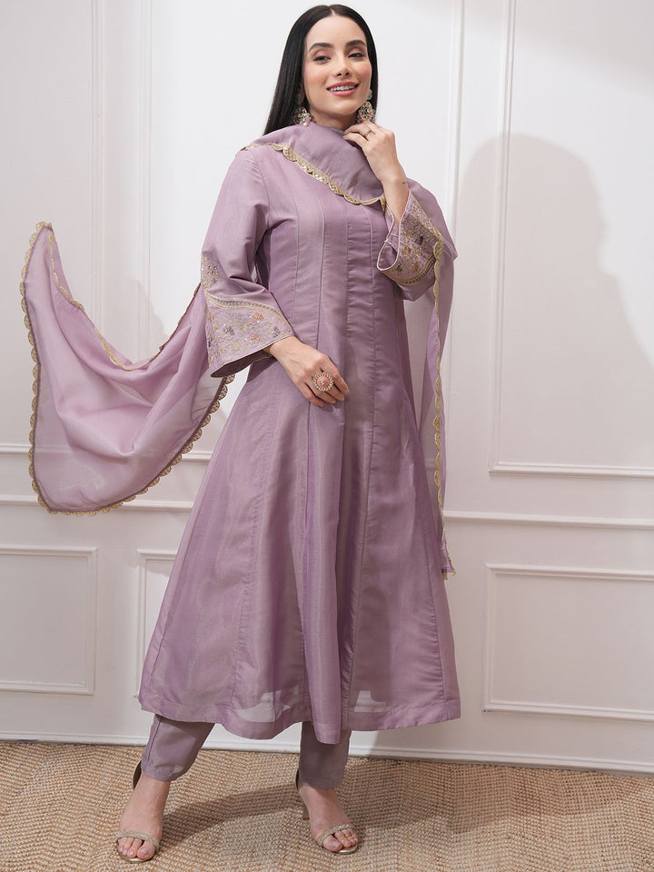 Vishudh Women Ethnic Motifs Embroidered Regular Kurta with Trousers & With Dupatta