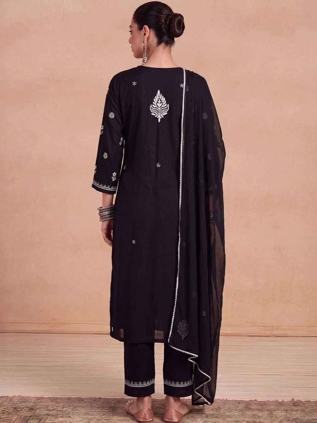 House of Chikankari Women Embroidered Thread Work Kurta with Trousers & Dupatta