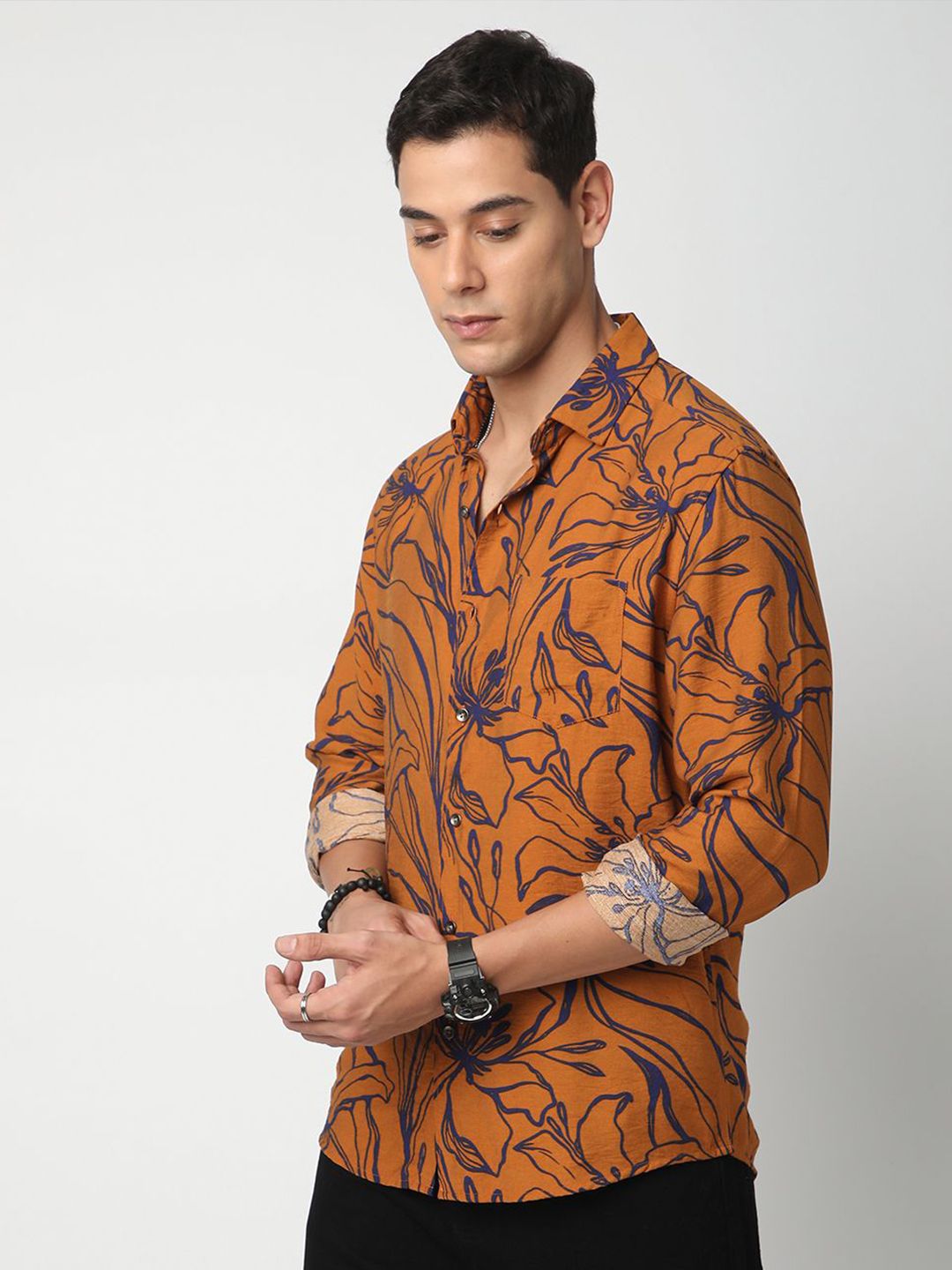 VASTRADO Men Classic Spread Collar Floral Printed Slim Fit Casual Shirt