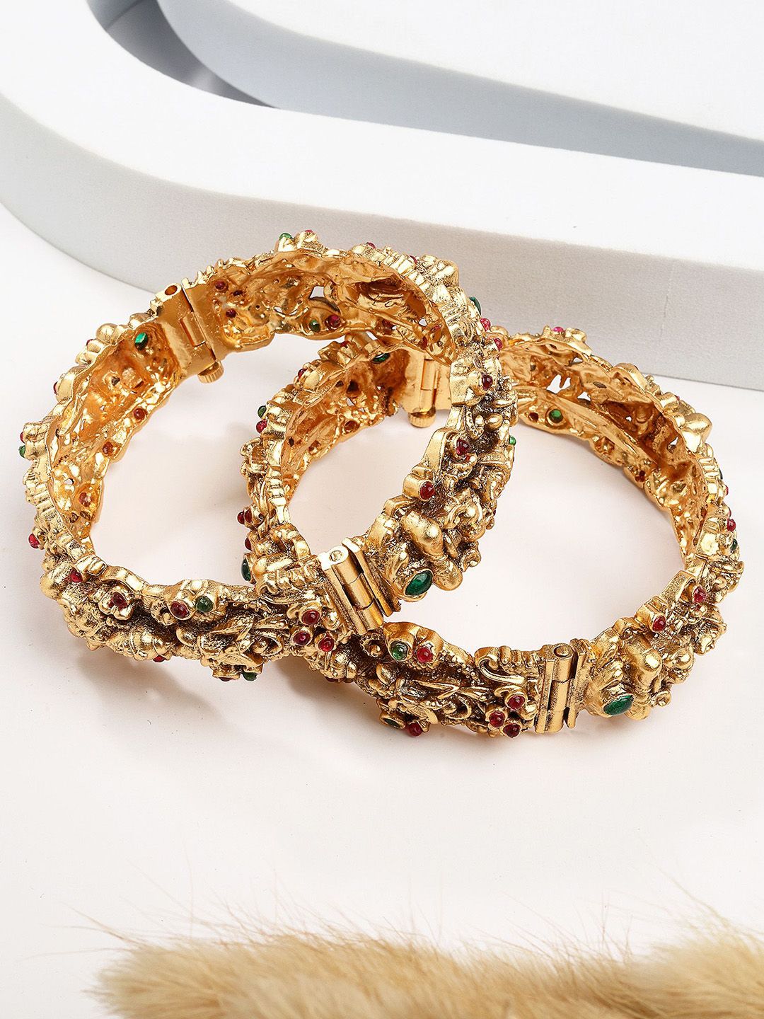 KARATCART Set Of 2 Gold Plated Kundan Stone Studded Laxmi Mata Temple Bangles