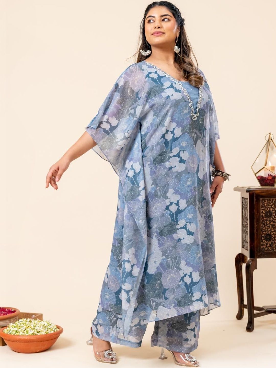 Mamicha Printed V-Neck Kaftan & Trousers Co-Ords Set