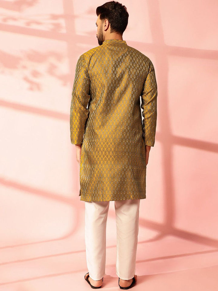 Anouk Men Regular Kurta with Pyjamas