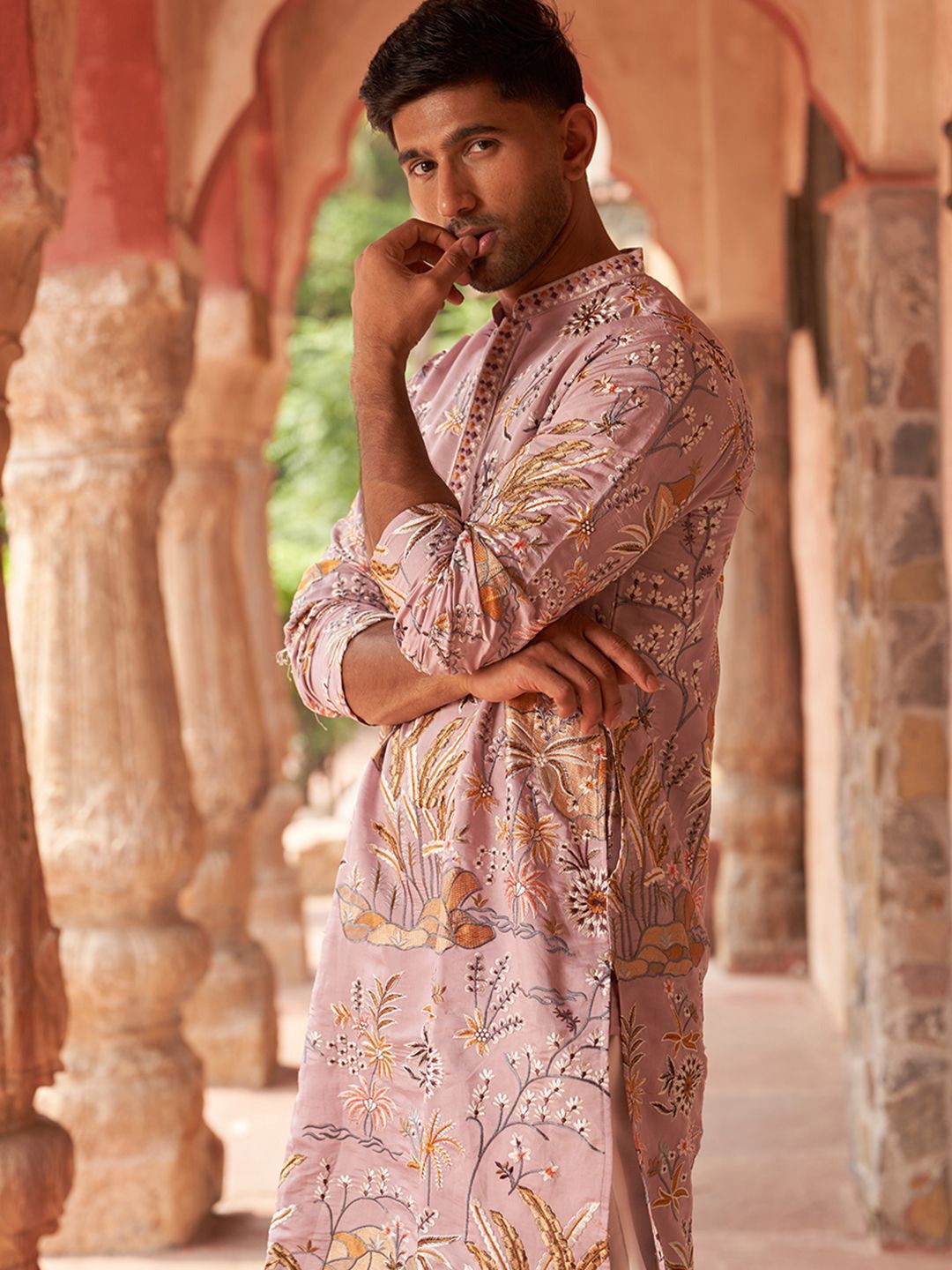 Jompers Men Floral Embroidered Chikankari Floral Kurta