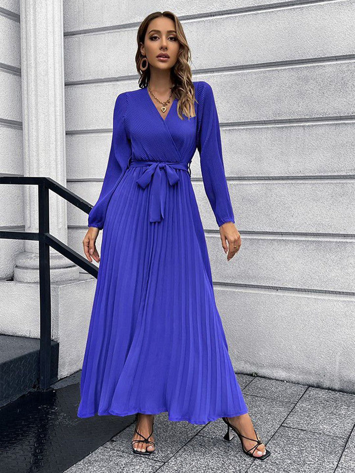 Semua Mengenai Anda Maxi Dress