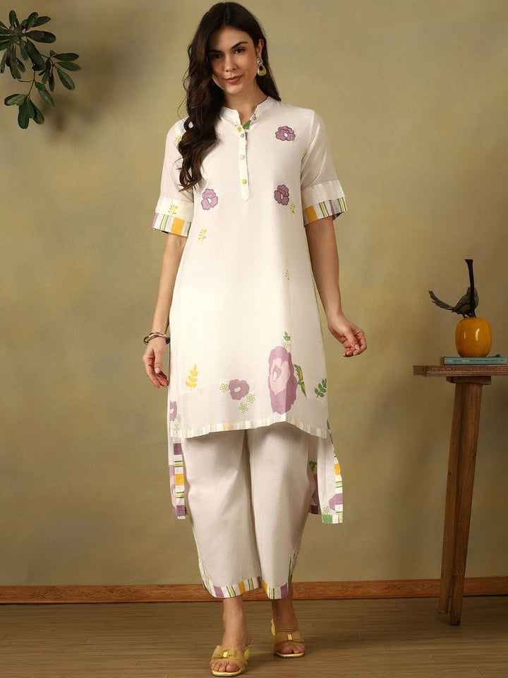 Mamicha Women Floral Printed Regular Pure Cotton Kurta with Trousers