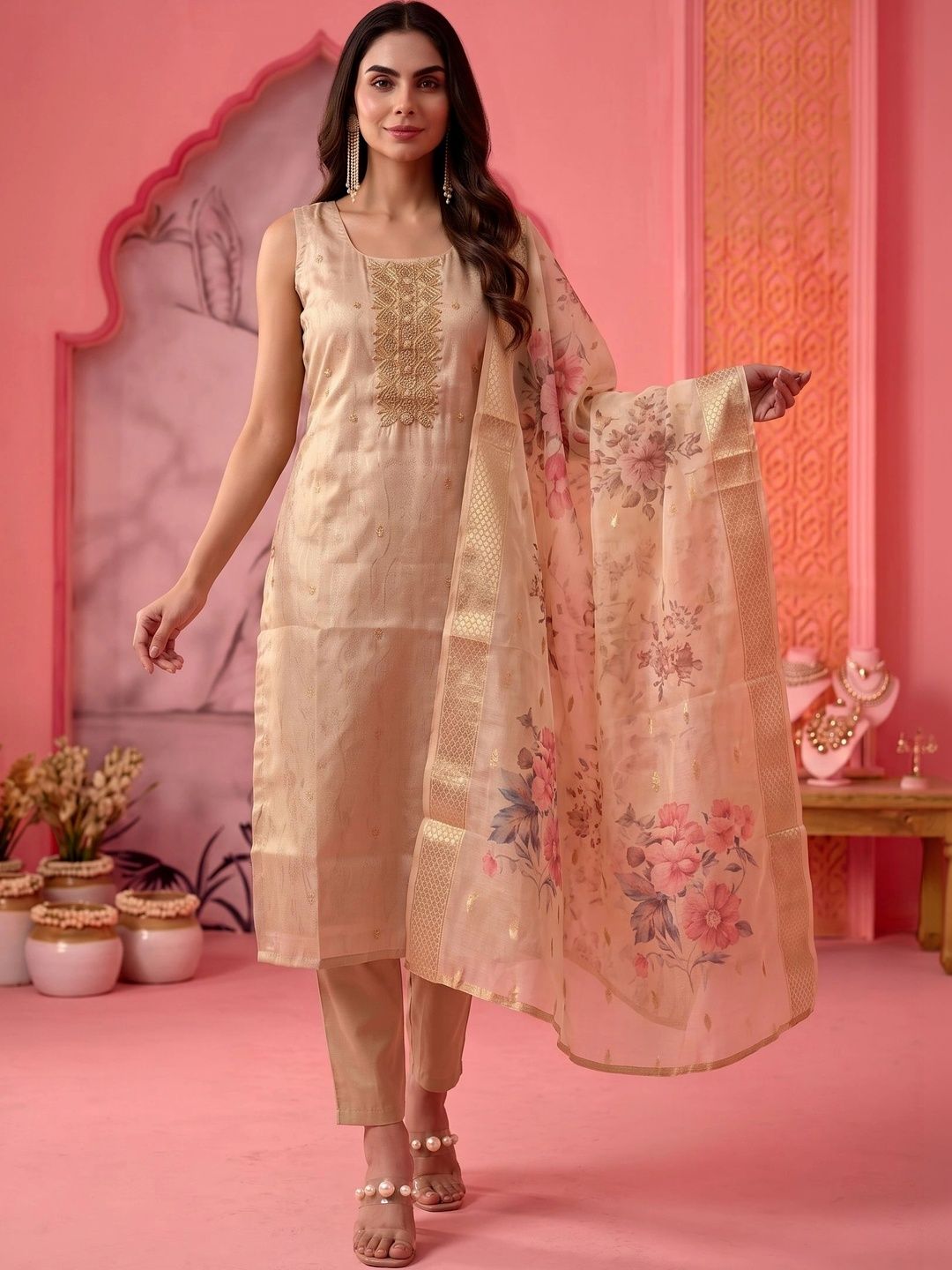 Mamicha Women Floral Embroidered Regular Thread Work Kurta with Trousers & With Dupatta
