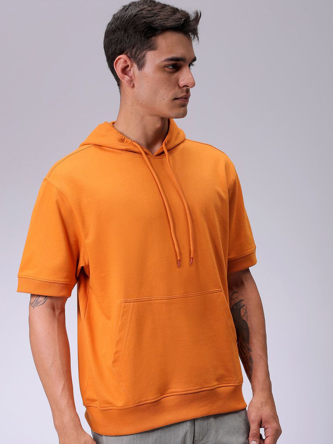 The Indian Garage Co Men Solid Short Sleeves Hooded Sweatshirt