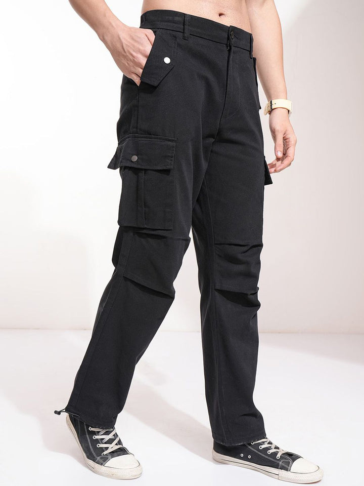 HIGHLANDER Men Straight Fit Cargos Trousers