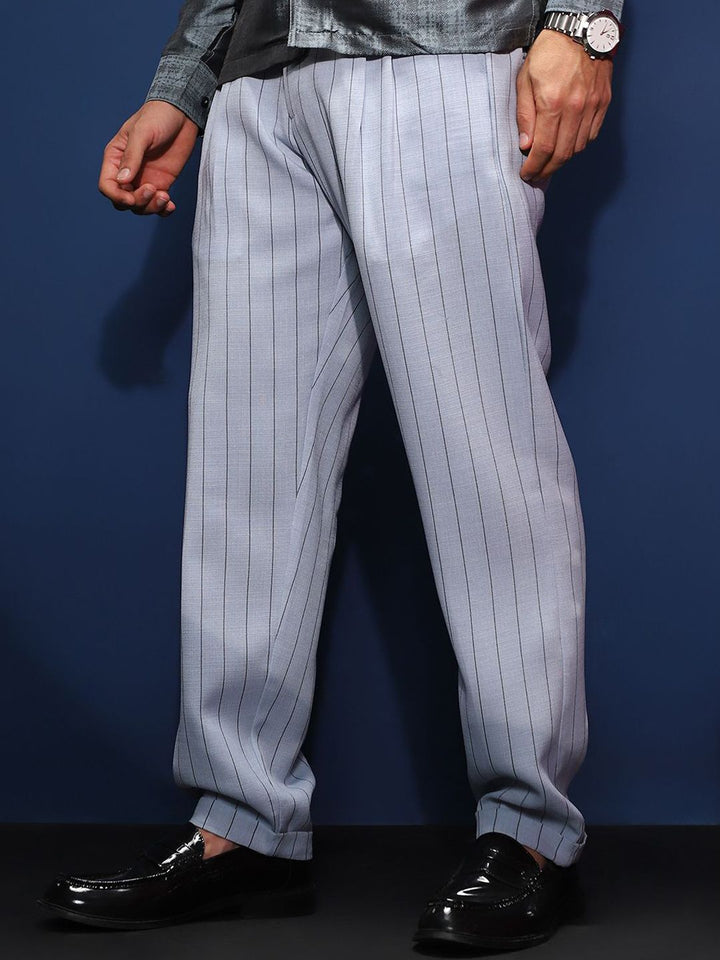 Campus Sutra Men Striped Relaxed Fit Comfort Trousers
