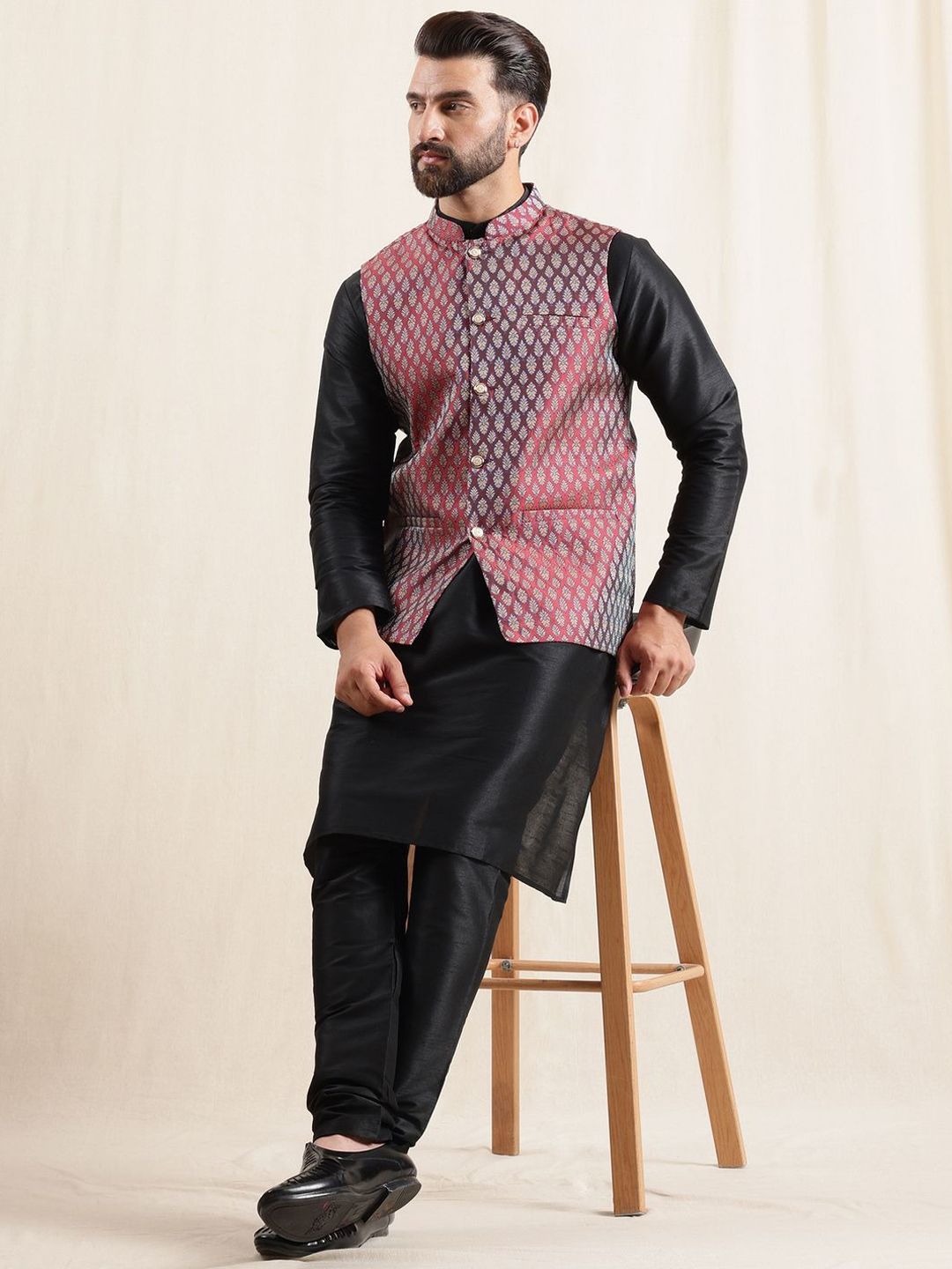 Anouk Men Mandarin Collar Kurta with Pyjamas With Woven Maroon Nehru Jacket