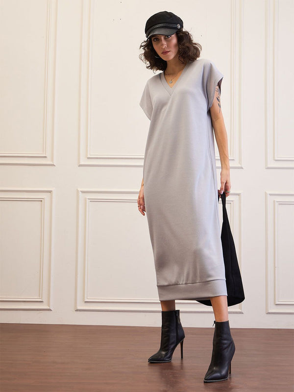 Sassafras Wanita Midi V-Neck Sweater Dress