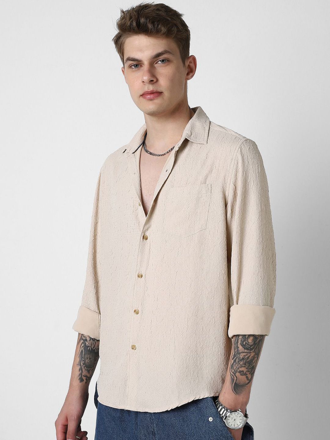 VASTRADO Men Classic Cutaway Collar Textured Slim Fit Casual Shirt