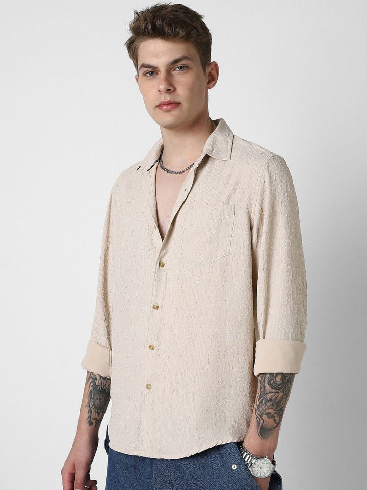 VASTRADO Men Classic Cutaway Collar Textured Slim Fit Casual Shirt
