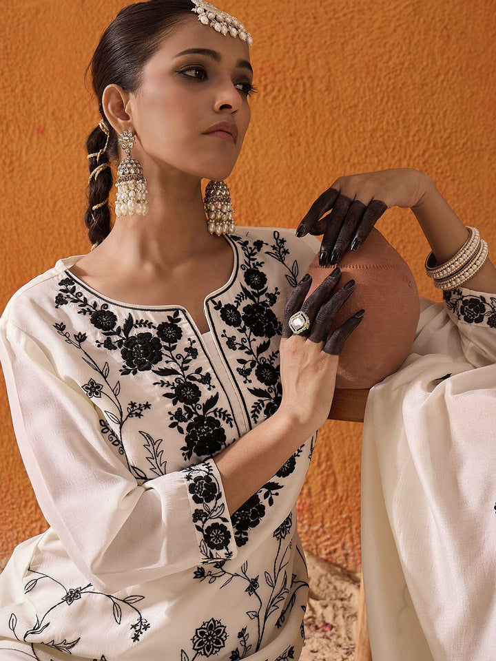 Indo Era Floral Embroidered Thread Work Straight Kurta With Trousers & Dupatta