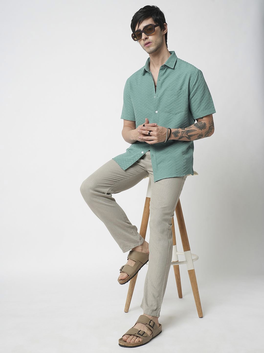 VASTRADO Men Classic Spread Collar Solid Slim Fit Casual Shirt